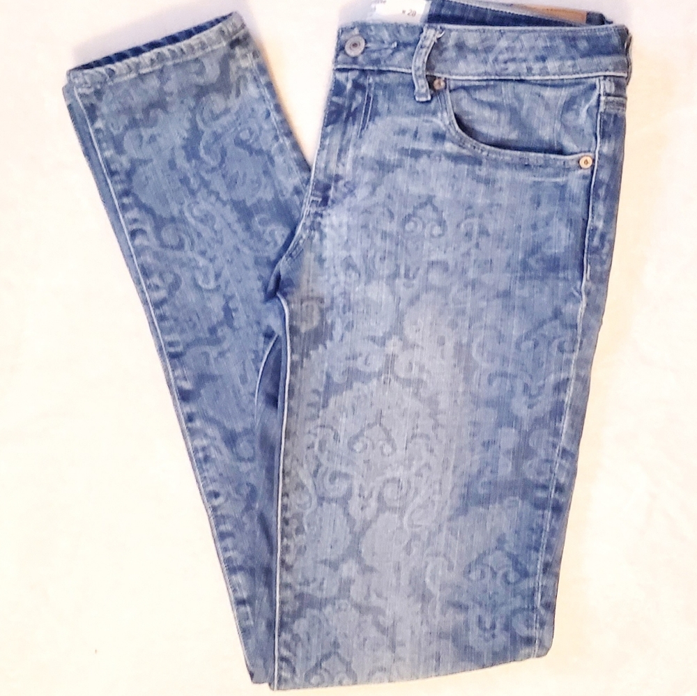 Abercrombie & Fitch stamped denim floral scroll design jean